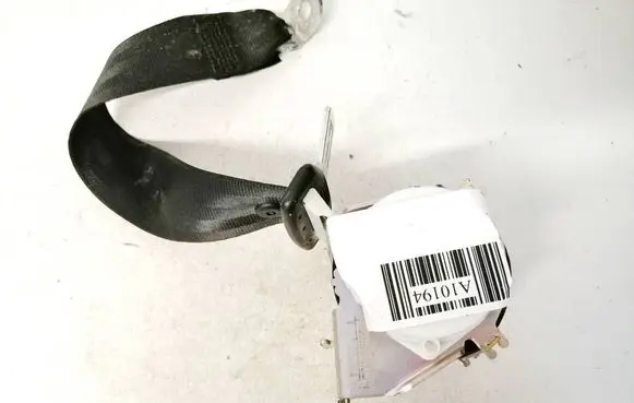 Audi A3 S3 8P Rear seatbelt