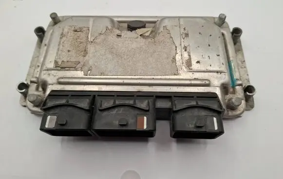 Peugeot 206 Engine control unit/module 0261207477 9650347980 9643218980