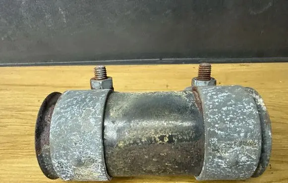 Skoda Octavia Mk2 (1Z) Muffler pipe connector clamp 