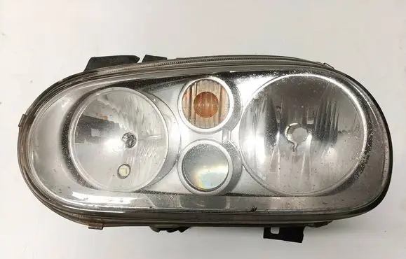 Volkswagen Golf IV Headlight/headlamp 