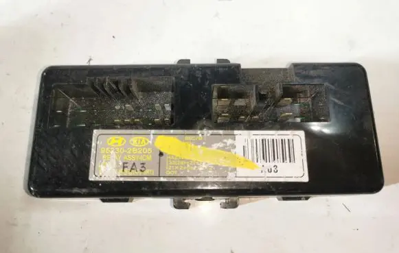 Hyundai Santa Fe Other relay 952302B205