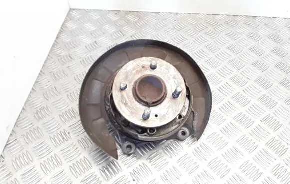 Hyundai i20 (PB PBT) Rear wheel hub
