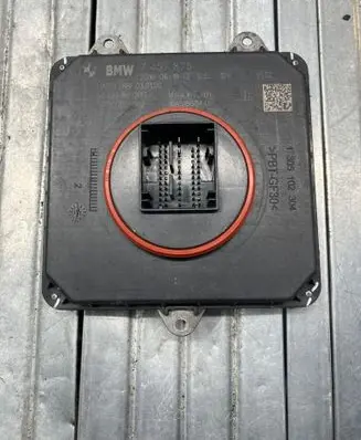 BMW X5 F15 LED ballast control module 7457875 10AS15S0441