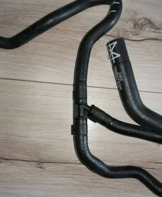 Audi Q2 - Engine coolant pipe/hose 5Q0122101HG