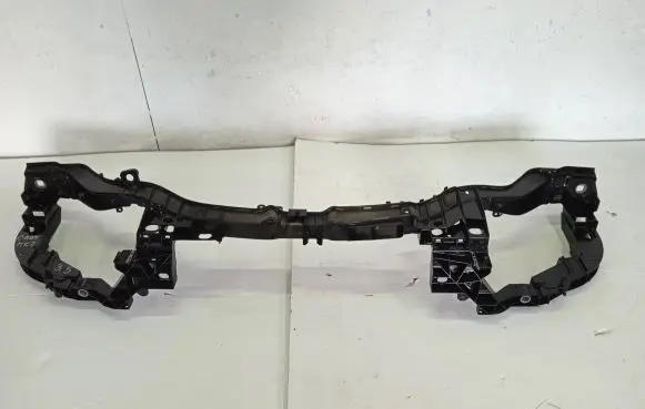 Ford Focus C-MAX Front bumper F16B8B041BC