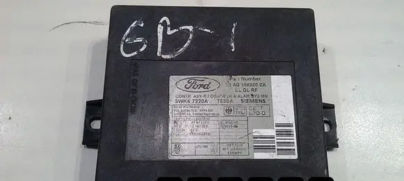 Ford Focus Engine control unit/module 15k600-ea