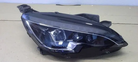 Peugeot 308 Headlight/headlamp 96778323