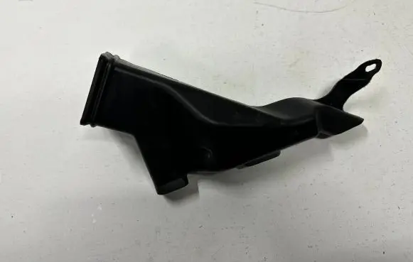 Audi A3 S3 8V Cabin air duct channel 8V1819151