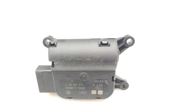 Volkswagen Crafter Air flap motor/actuator 0132801373
