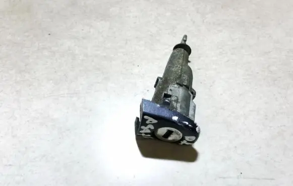 Skoda Roomster (5J) Front door lock (next to the handle) 