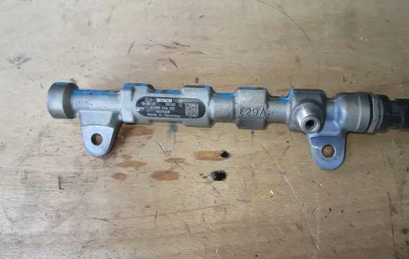 Alfa Romeo Giulietta Fuel main line pipe 55215208