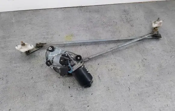 Suzuki Ignis Front wiper linkage 