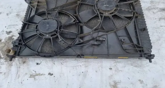 Chevrolet Captiva Radiator cooling fan shroud 96820245