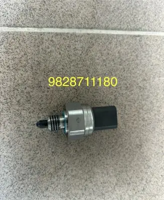 Peugeot Boxer Fuel pressure sensor 9828711180