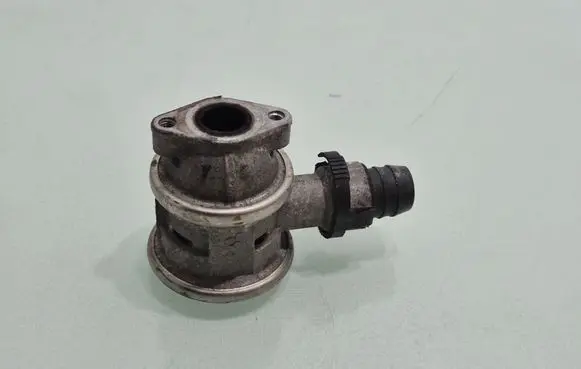 Porsche Macan (95B) EGR valve 99711320371 4024428604