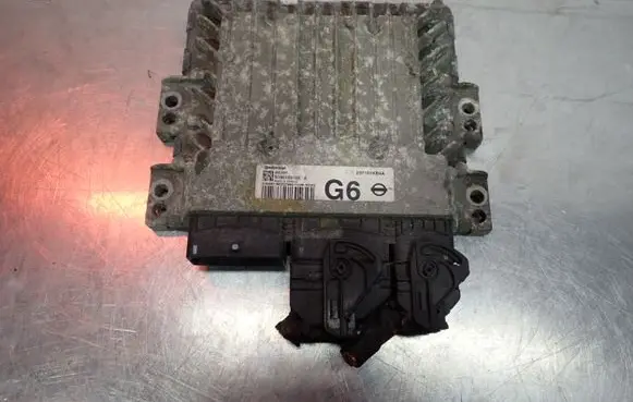 Nissan Juke I F15 Engine control unit/module ECU 237101KB4A