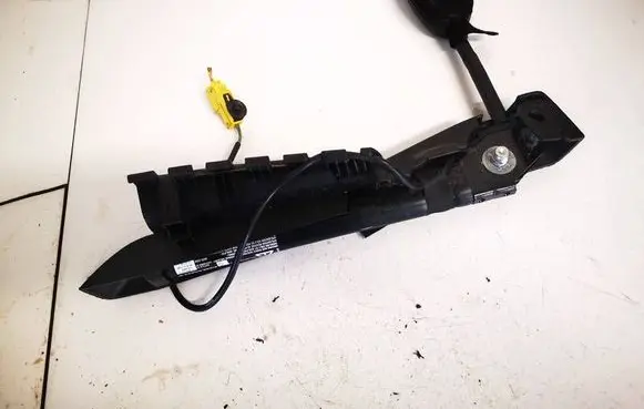 Opel Astra J Front seatbelt buckle 13332664