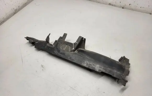 Volkswagen Golf VII Intercooler air guide/duct channel 5G0121283G