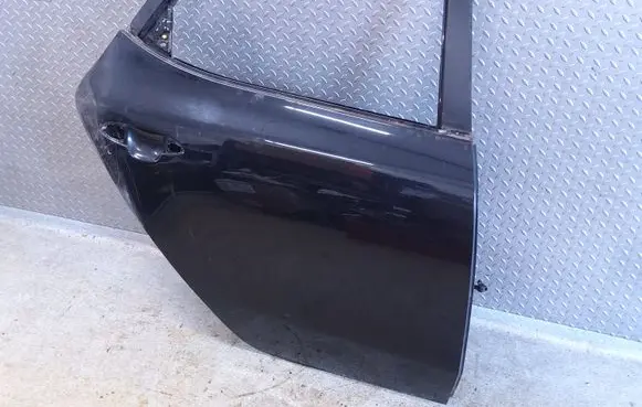 KIA Ceed Rear door 77004A2000