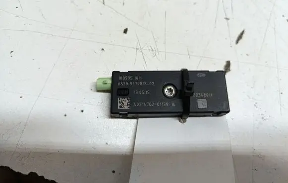 BMW 2 F22 F23 Aerial antenna amplifier 9277818 18899510H 920348011