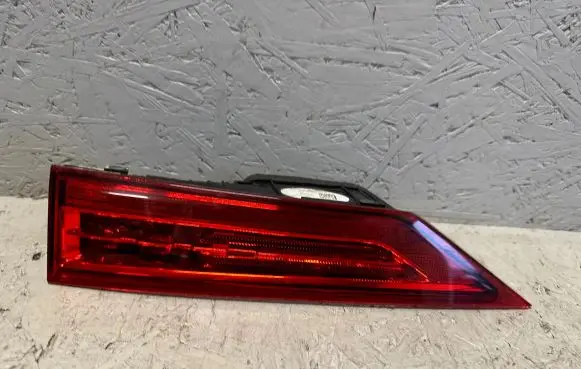Volvo XC60 Tailgate rear/tail lights 31446618 T00040429 P01293002