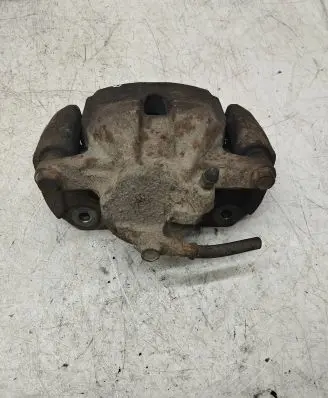 Toyota RAV 4 (XA30) Front brake caliper S04PJ
