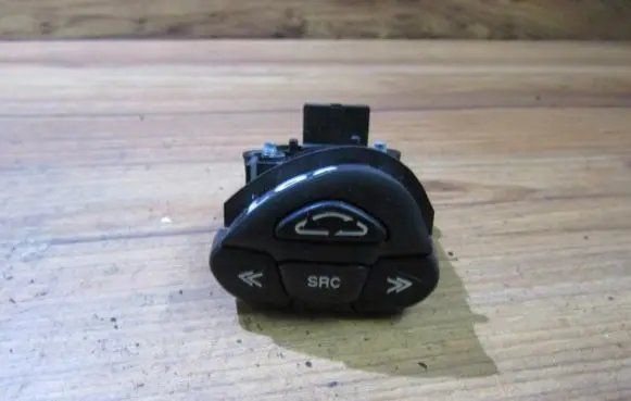Nissan Almera N16 Multifunctional control switch/knob 301001 54355381pi