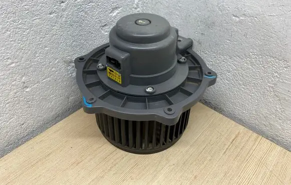 Chevrolet Lacetti Heater fan/blower 614795