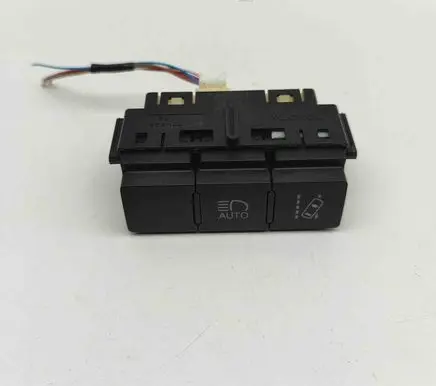 Toyota Prius+ (ZVW40) A set of switches 8401047460