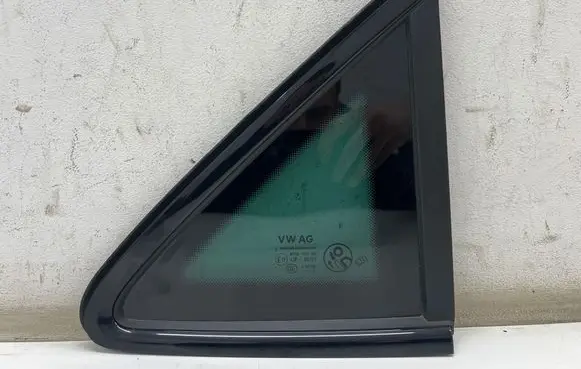 Cupra Leon Rear side window 5FA845298