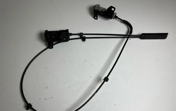 Mercedes-Benz S W222 Engine bonnet/hood lock release cable A2228800059