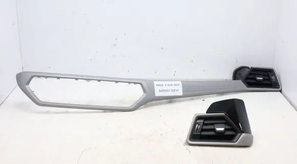 BMW 3 G20 G21 Dashboard glove box trim 6806855