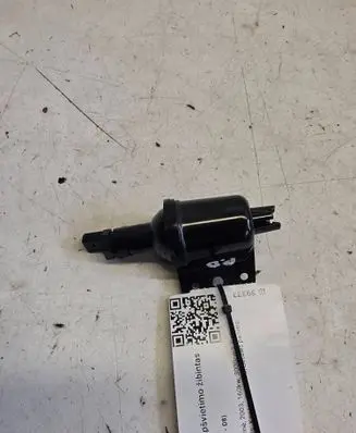 BMW 7 E65 E66 Front door interior light 8377308