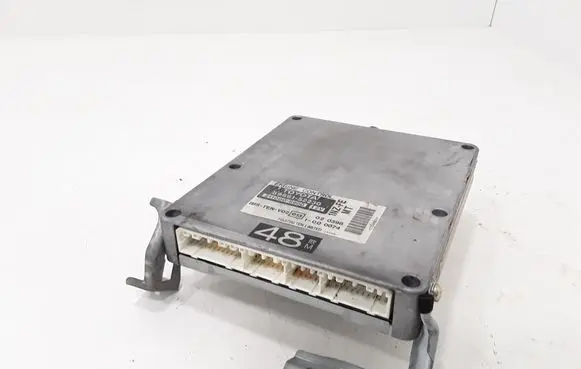 Toyota Yaris Engine control unit/module 8966152230