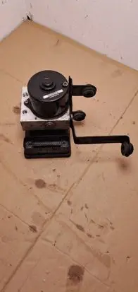 Volvo S40 ABS Pump 31274908 000001251F2 BB30C15127