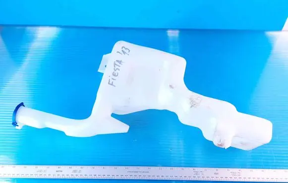Ford Fiesta Lamp washer fluid tank 8A6117B613AF