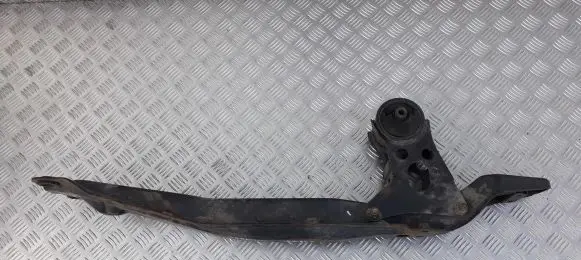 Mitsubishi Space Wagon Front subframe