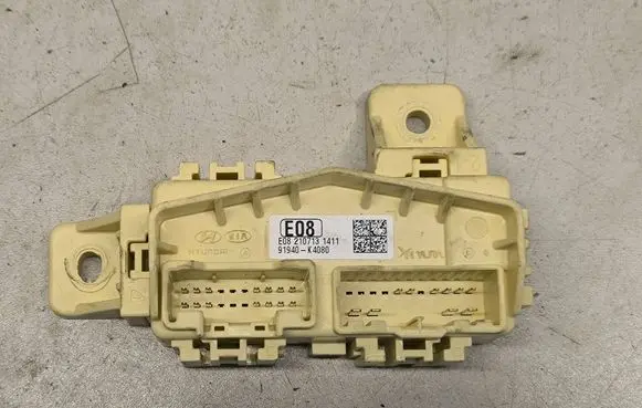 Hyundai Kona I Fuse module 91940K4080