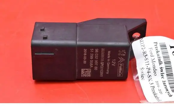 Ford Mondeo MK I Glow plug 9803299780