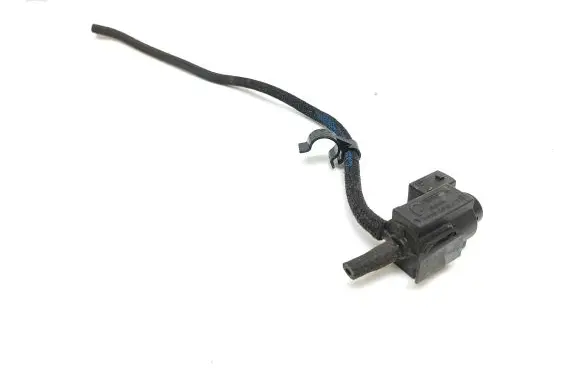 BMW 5 F10 F11 Turbo solenoid valve 70231800 7810831 16T089
