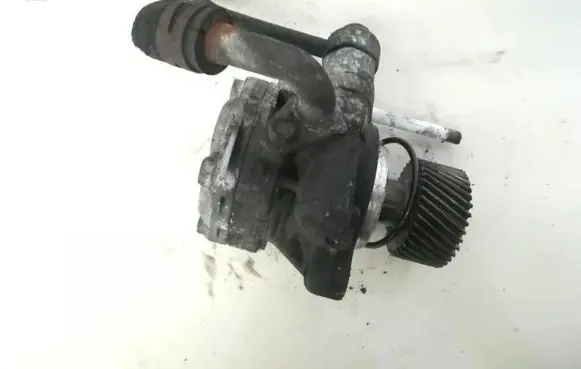 Ford Ranger Power steering pump 8418933