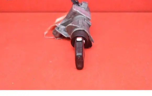 Volkswagen Golf IV Ignition lock 4B0905851C