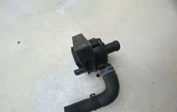 Volkswagen T-Roc Electric auxiliary coolant/water pump 2Q0965567 0392023406