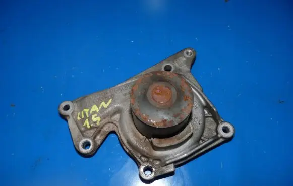 Mercedes-Benz Citan W415 Water pump 210106113R