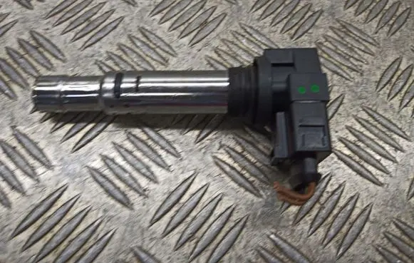 Skoda Fabia Mk2 (5J) Spark distributor 036905715
