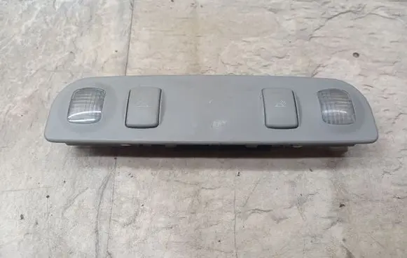 Audi A4 S4 B6 8E 8H Rear seat light 8E0947111A