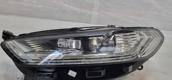 Ford Mondeo MK V Headlight/headlamp ES73-13D155-AF