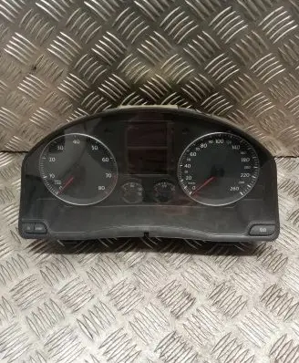 Volkswagen Golf V Speedometer (instrument cluster) 1K0920851A