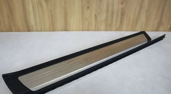Mercedes-Benz SLK R172 Foot area side trim 1726800635 A1726800635