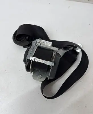 Volkswagen Golf V Front seatbelt 605031400A 6087167F1B 210ZAV3267BFWL